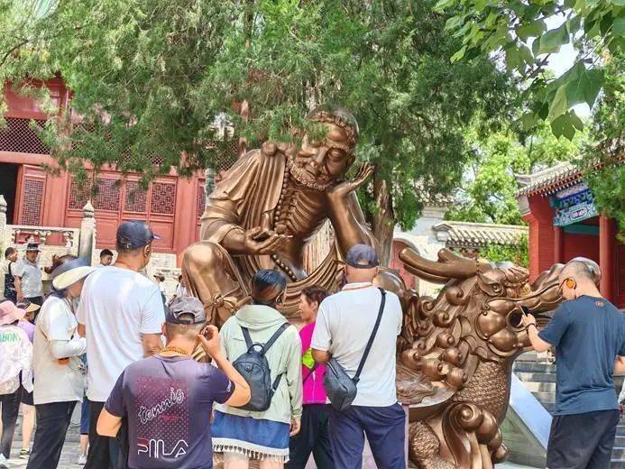 皇冠信用网在线开户
_突然失去住持的少林寺皇冠信用网在线开户
,戒备森严