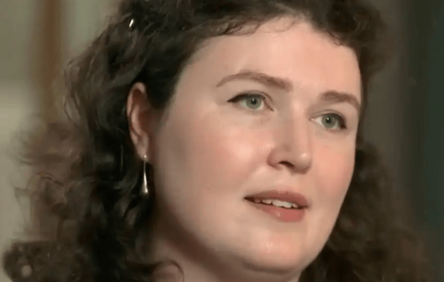 谢周三vs斯旺西_女子查个基因结果查出350个兄弟姐妹?他爹这是到处撒种啊谢周三vs斯旺西!