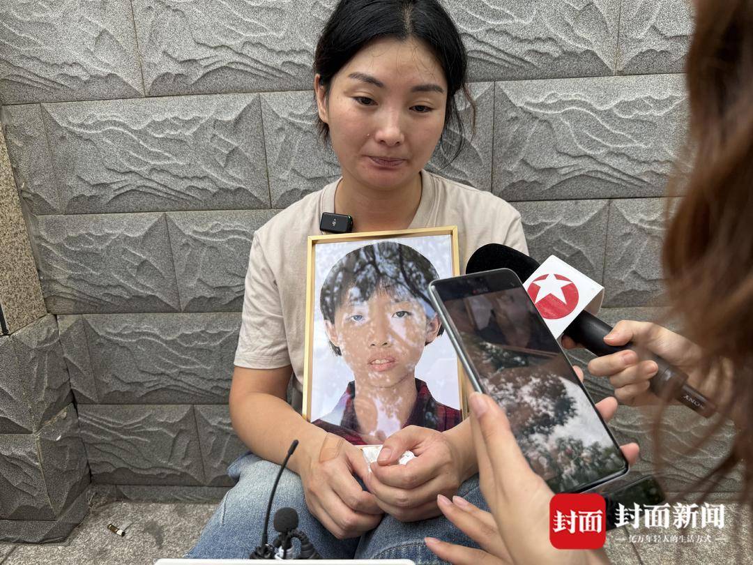 怎么开皇冠信用_莆田12岁女孩被继母虐待致死案二审休庭怎么开皇冠信用,生父在庭上为继母哭泣求情