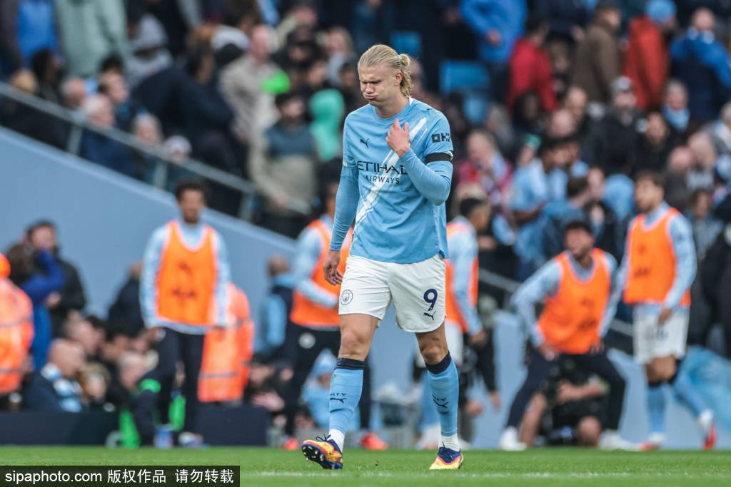 皇冠体育官网_碾压局!曼城2-0那不勒斯数据:射门23-1皇冠体育官网,射正8-1,角球9-2背后的战术解析与球员故事